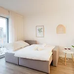 Neu - Premium-Apartment Mit Balkon - Perfekt Fuer Familien, Gruppen Und Geschaeftsreisende