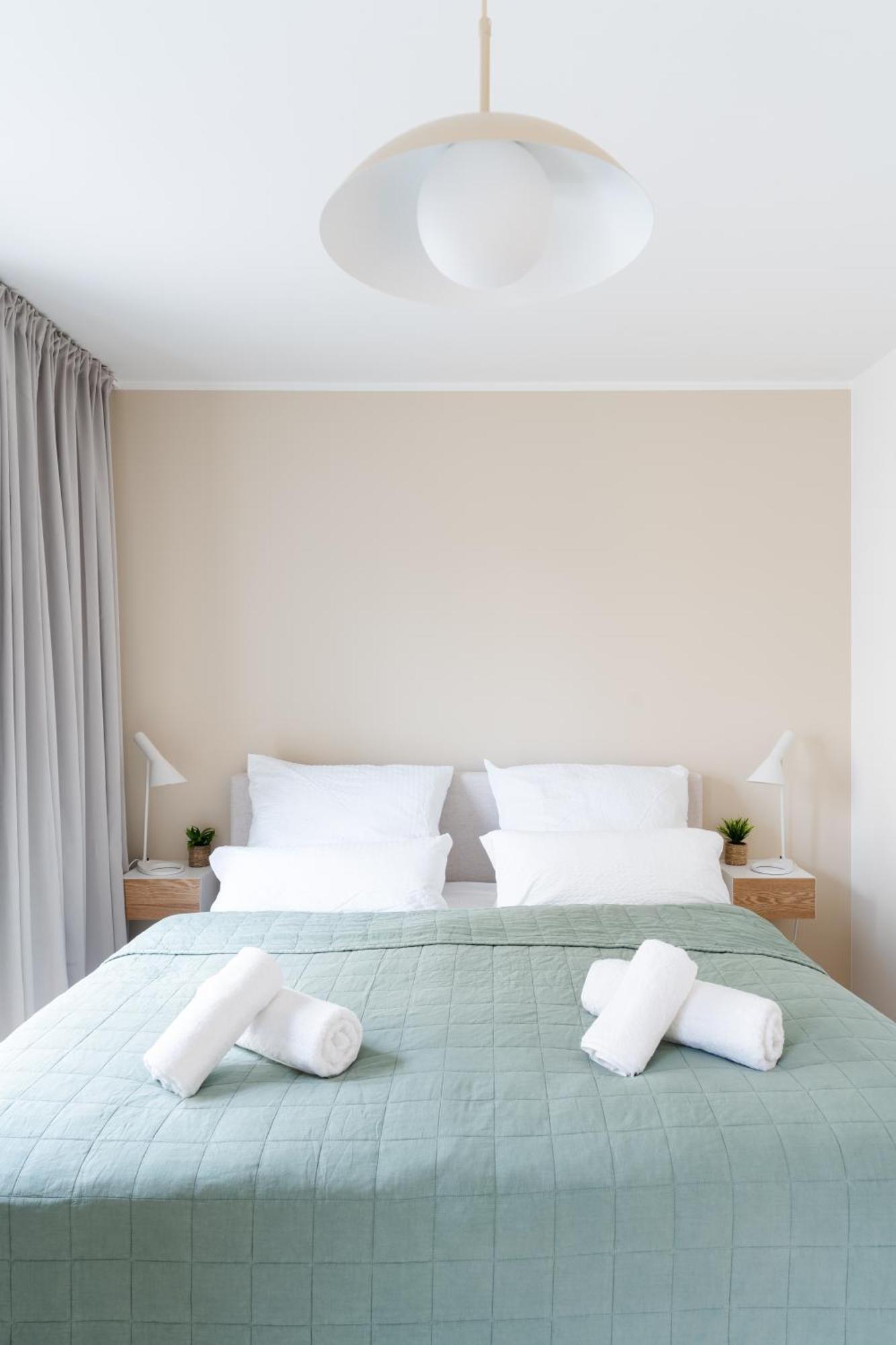 Neu - Premium-apartment Mit Balkon - Perfekt Fuer Familien, Gruppen Und Geschaeftsreisende * Leipzig