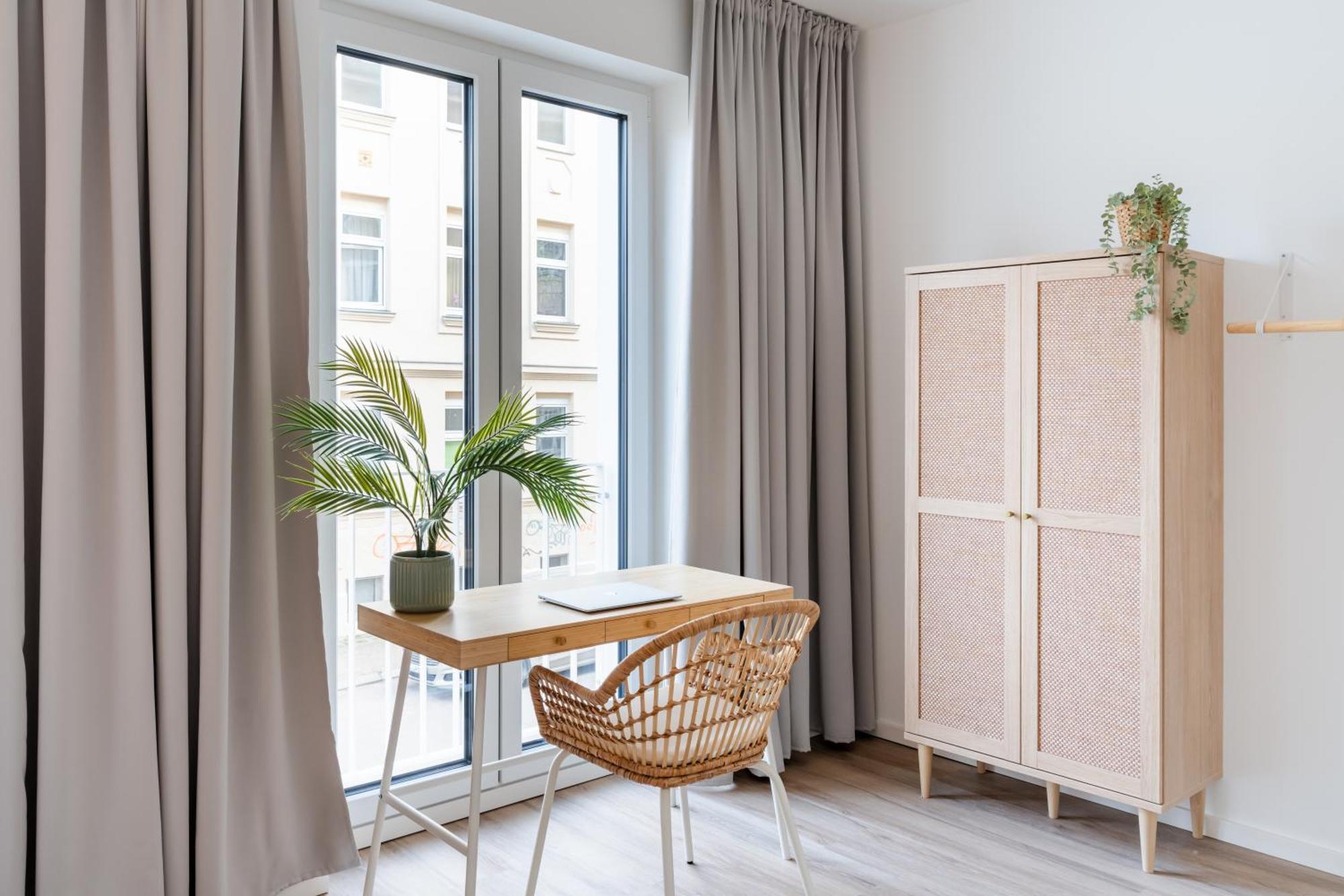 Neu - Premium-apartment Mit Balkon - Perfekt Fuer Familien, Gruppen Und Geschaeftsreisende Apartment